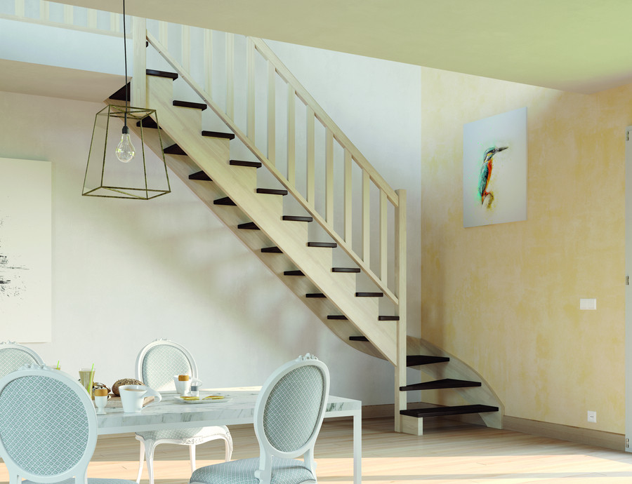 ESCALIER BOIS A L'ANGLAISE A BARREAUDAGE