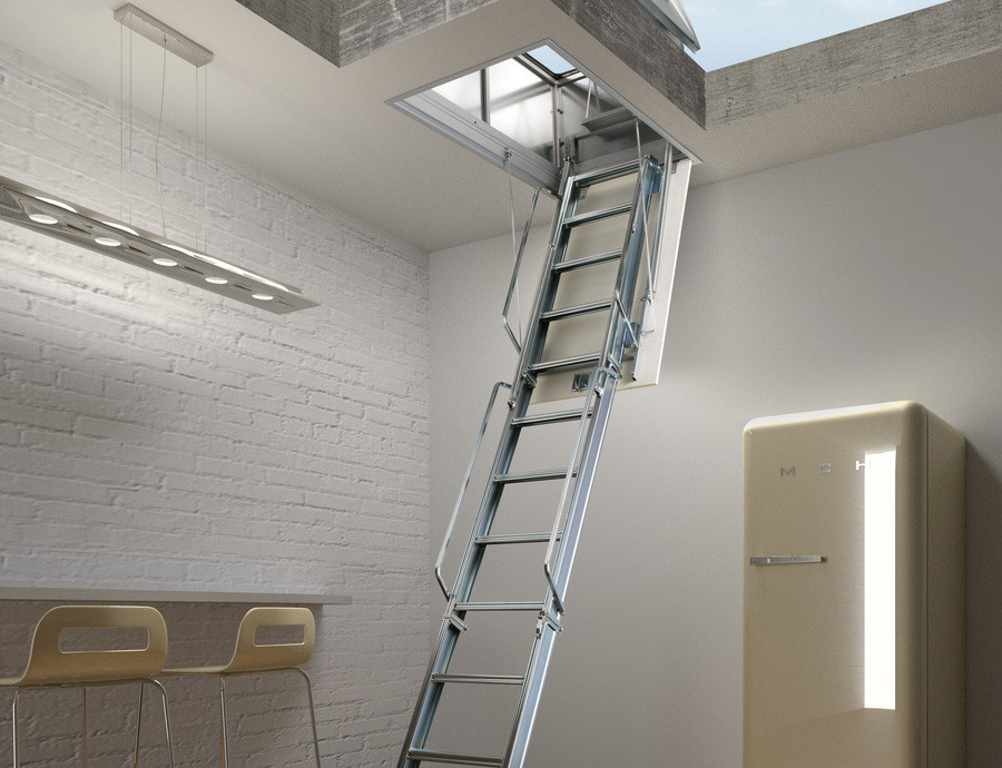 Escalier escamotable type pantographe pour terrasse