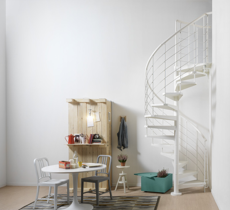 Escalier prêt-à-poser MASSALIA - rampe PVC diamètre 120